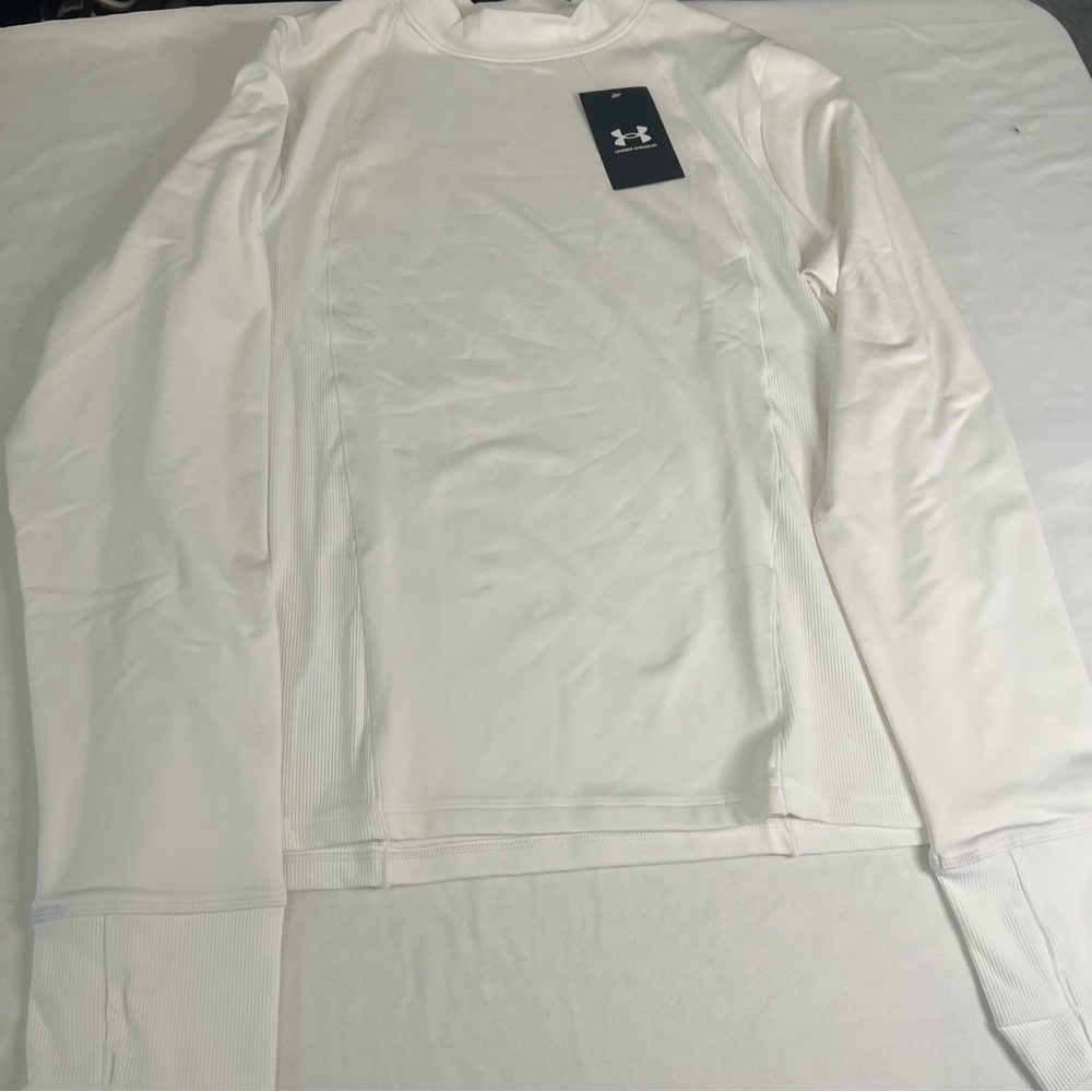NWT Under Armour Women’s XL White Movement Crew Long Sleeve Fitted Top